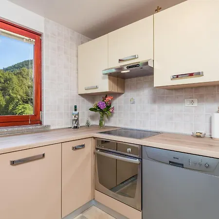 Lejlighed 1 Bedroom Cozy In Lokve